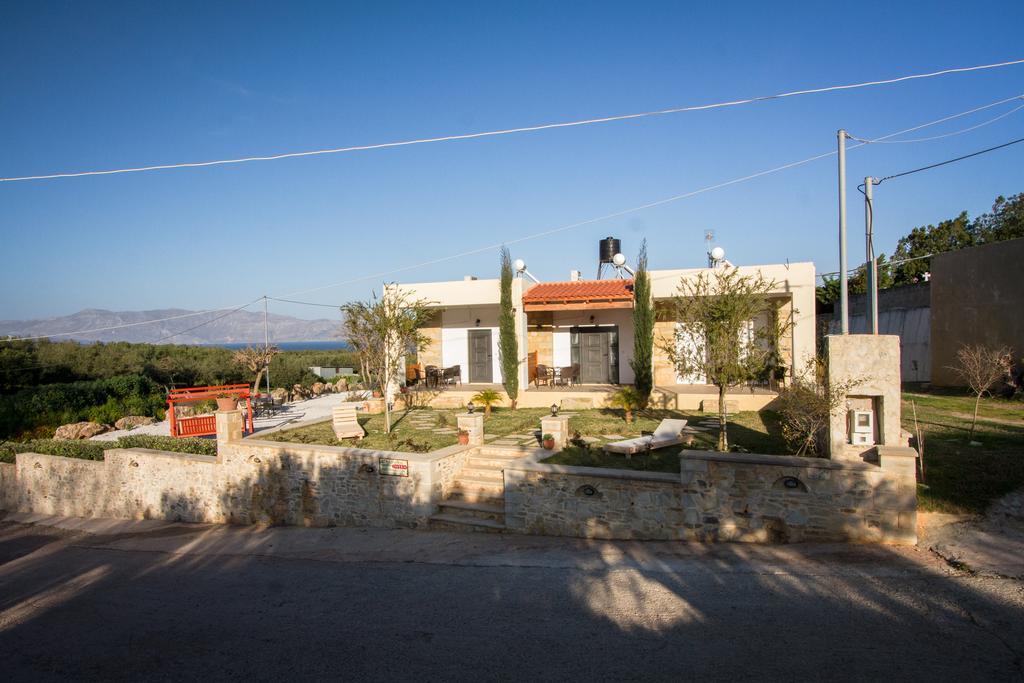 Agarathos Traditional Rooms - Pool - Kaliviani -On The Road To Balos Eksteriør billede
